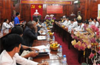 Bờ Biển Ngà xúc tiến hợp tác ngành điều với Bình Phước
