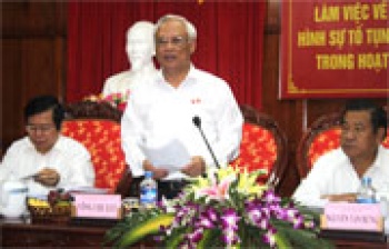 Đoàn giám sát của Ủy ban thường vụ Quốc hội  làm việc tại Bình Phước