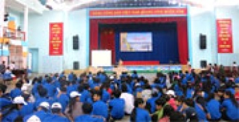Ngày hội “Thanh niên với văn hóa giao thông”