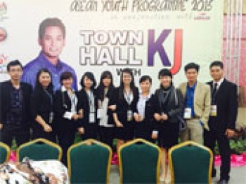 Nữ chiến sĩ công an trẻ của tỉnh tham gia chương trình thanh niên ASEAN 2015