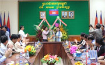 Đoàn đại biểu tỉnh Bình Phước thăm, chúc tết lãnh đạo và nhân dân tỉnh Kratie
