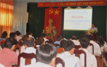 Tập huấn nghiệp vụ thể thao cho các huấn luyện viên