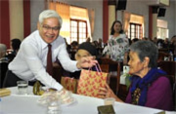 Mẹ - một thời hoa lửa