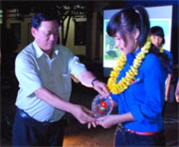 Đoàn khối khởi động Tháng thanh niên năm 2015