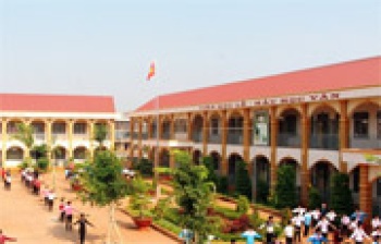 Thành lập 2 trường Bù Đốp, Đa Kia