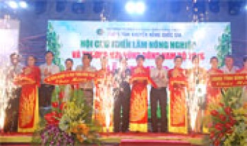 Khai mạc Hội chợ nông nghiệp và thương mại vùng Đông Nam bộ