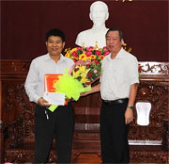 Trao quyết định bổ nhiệm, nghỉ hưu cho một số cán bộ sở, ngành