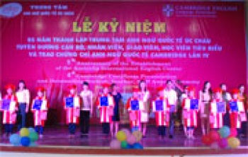 Anh ngữ quốc tế Úc Châu kỷ niệm 5 năm thành lập và trao giấy chứng nhận cho 236 học viên xuất sắc