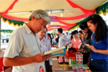Hưởng ứng Ngày sách Việt Nam (21/4)