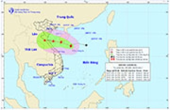 Trong 24 giờ qua, bão số 4 hầu như ít dịch chuyển