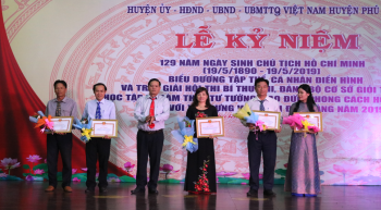 Phú Riềng: Kỷ niệm 129 năm Ngày sinh Chủ tịch Hồ Chí Minh