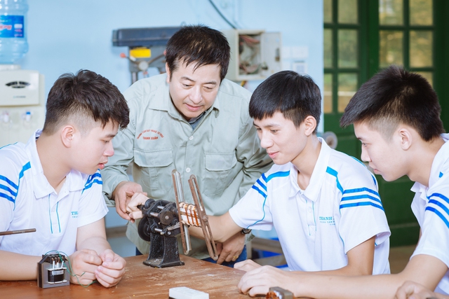 nghe 1683282615713812356013