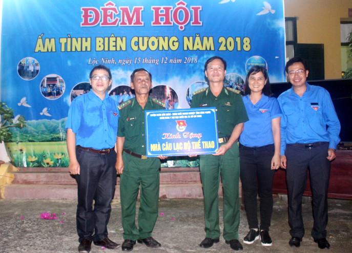 Chuong trinh Nghia tinh bien gioi