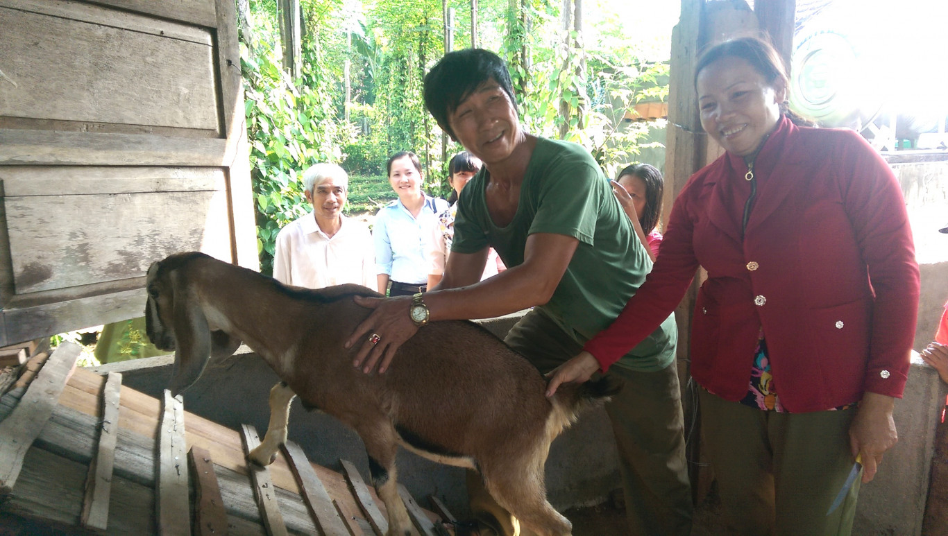 phu nu hung phuoc2