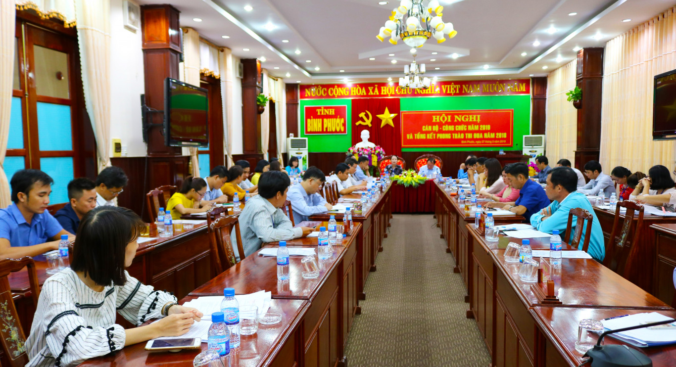 hoi nghi cbcc vp2