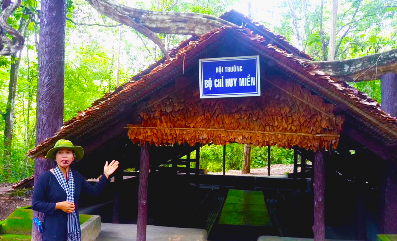 hoi truong ban chi huy mien