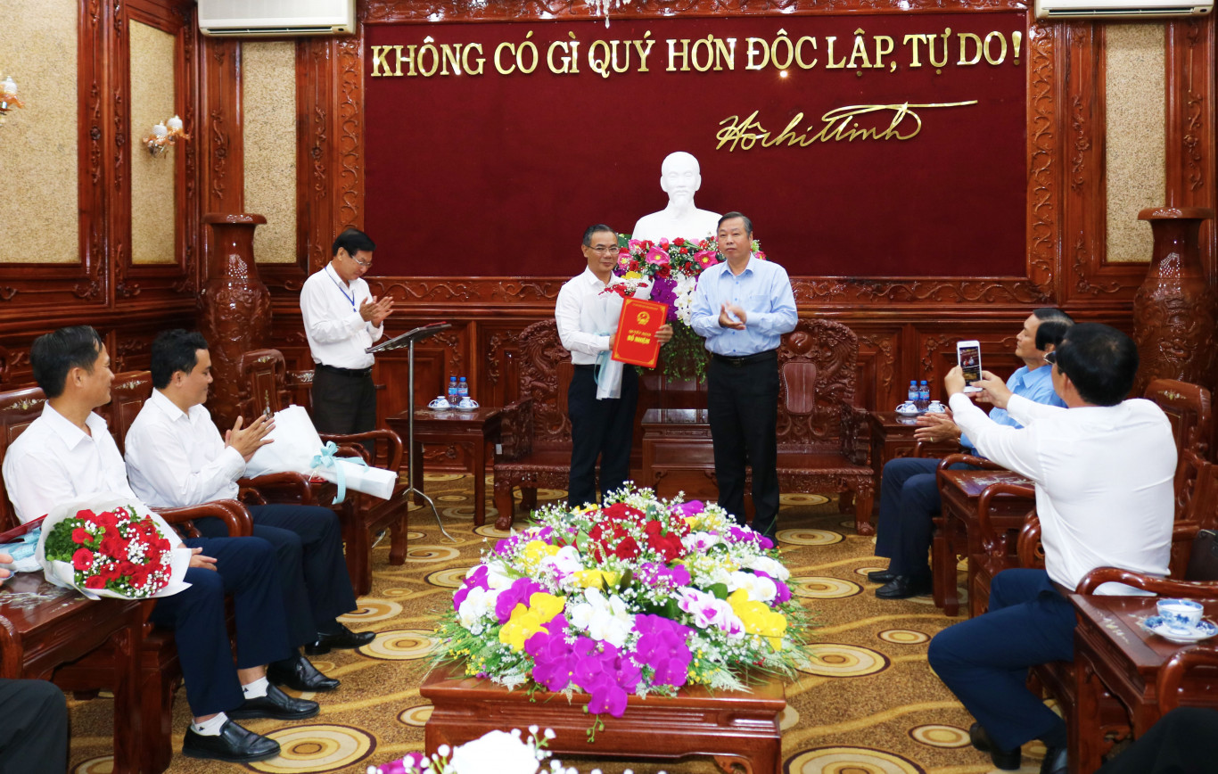 trao quyet dinh dc luan