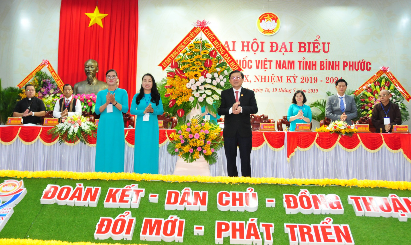 dai hoi mttq