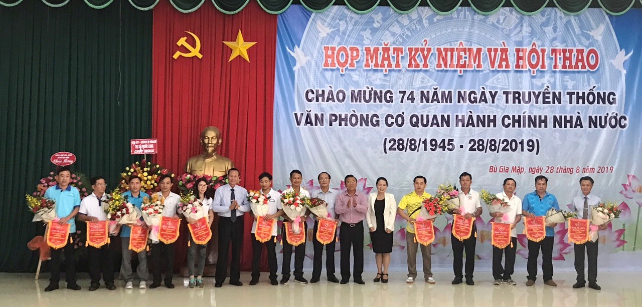tang co luu niem cho cac doan
