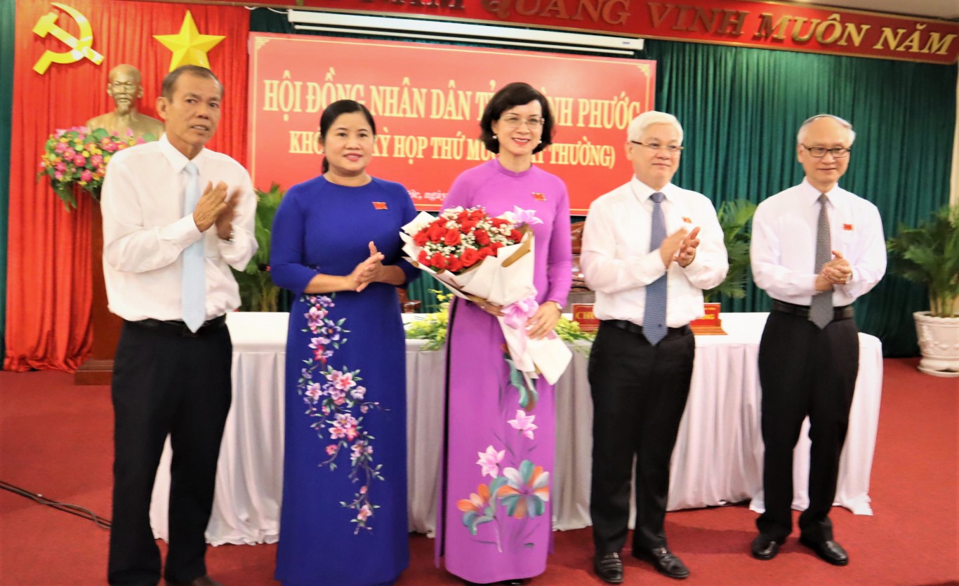 dc tran tuyet minh
