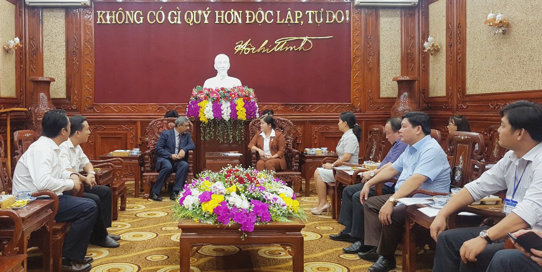 tong lanh su an do tham va lam viec tai bp