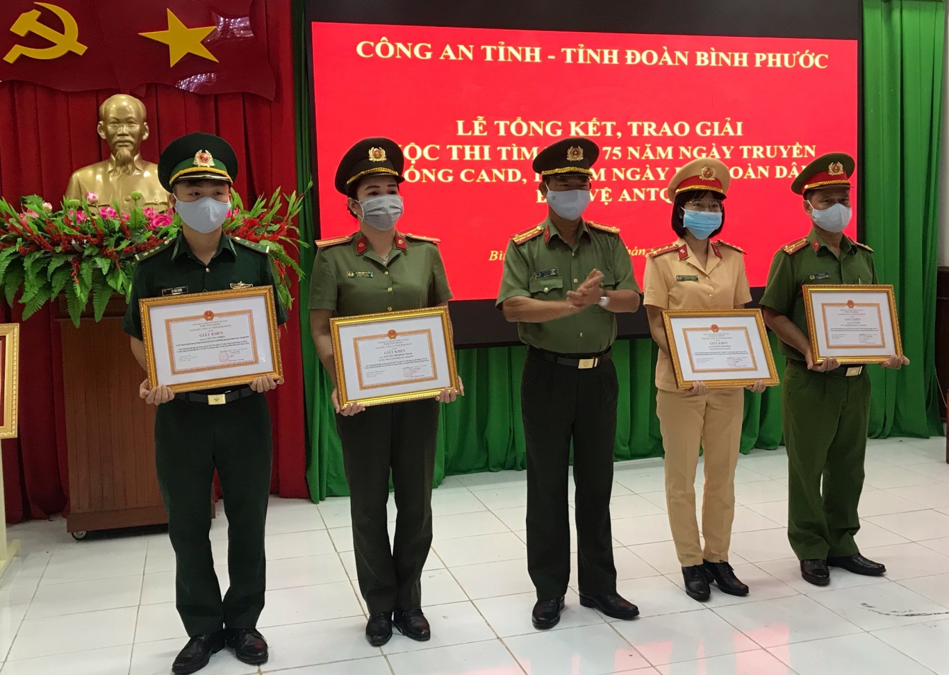 cuoc thi tim hieu truyen thong cand 2