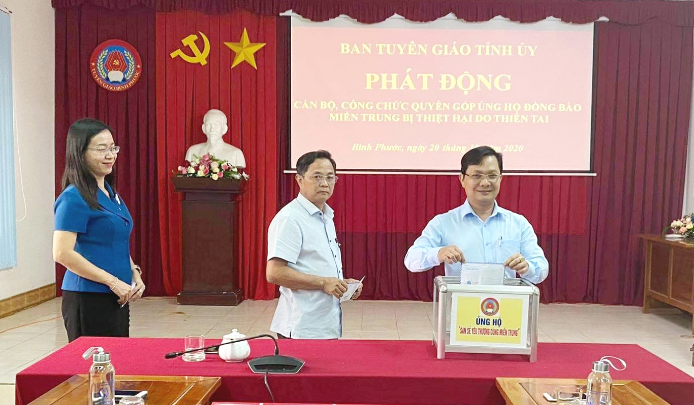BTG tinh uy ung ho mien Trung