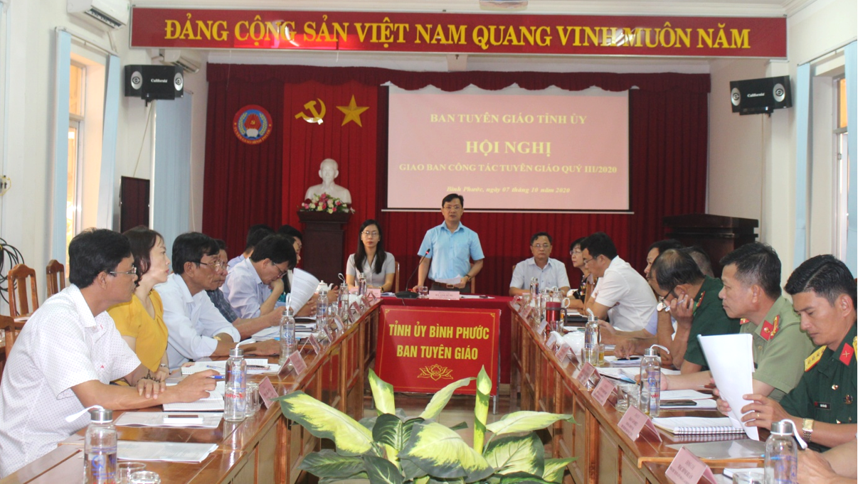 giao ban cong tac tuyen giao