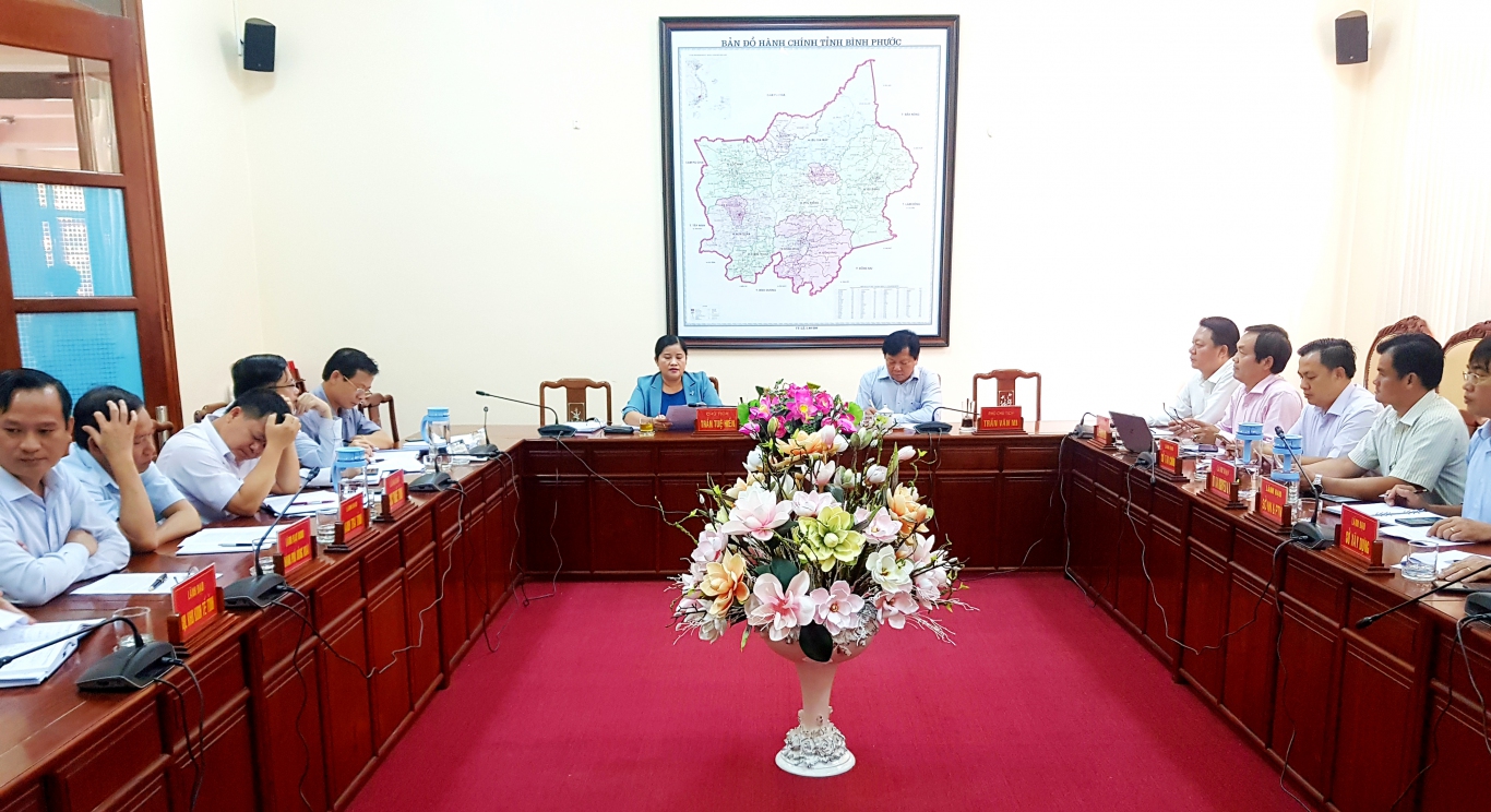 CT UBND tinh hop To phan ung nhanh thao go kho khan cho DN