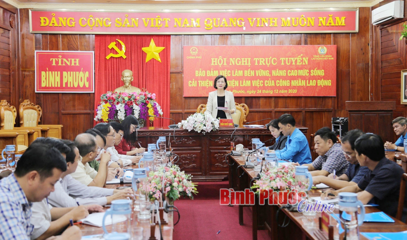 Dc Tran Tuyet Minh