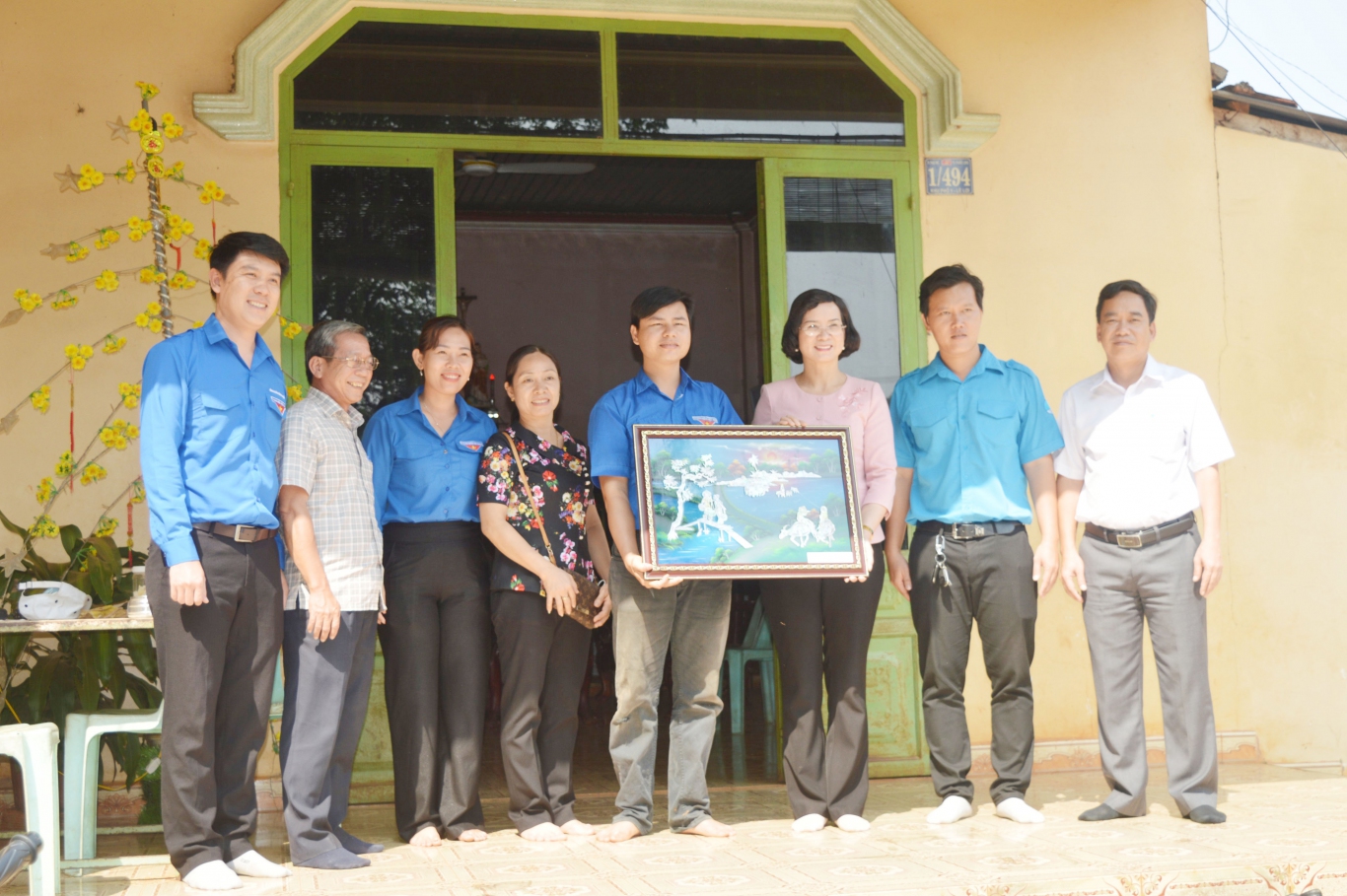 Tham mo hinh thanh nien