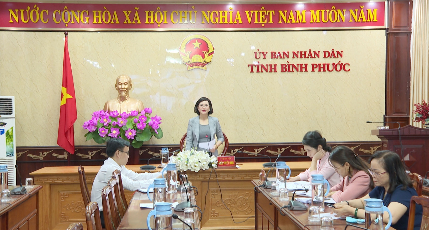 Giam ngheo