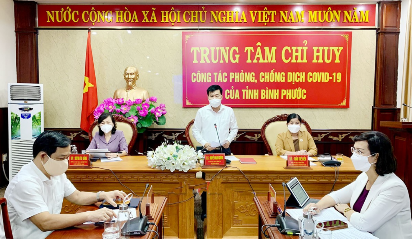 Hop trung tam chi huy