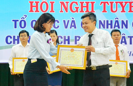 aas11.jpg