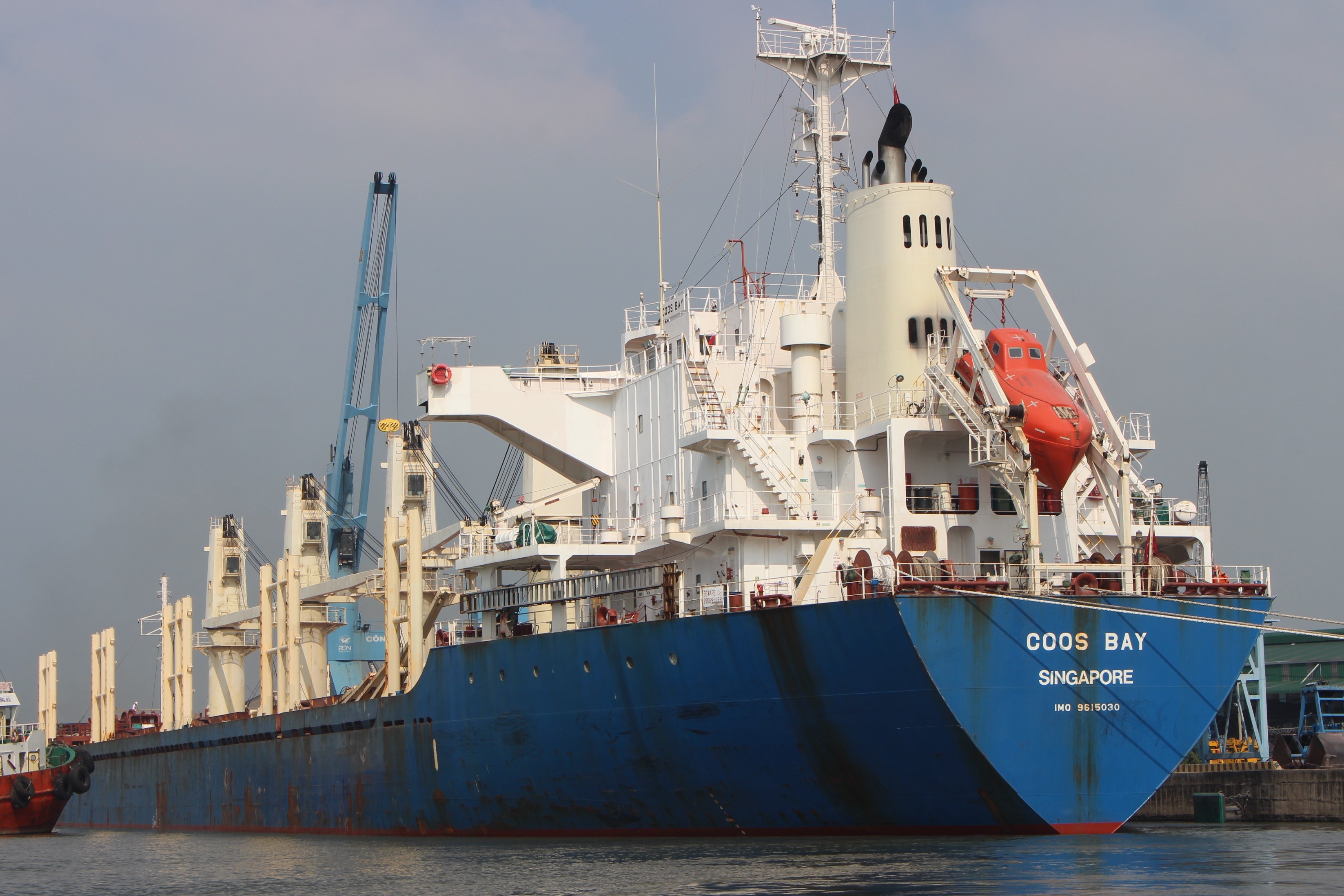 6. Lực đẩy cho công nghiệp, thương mại (H2).JPG