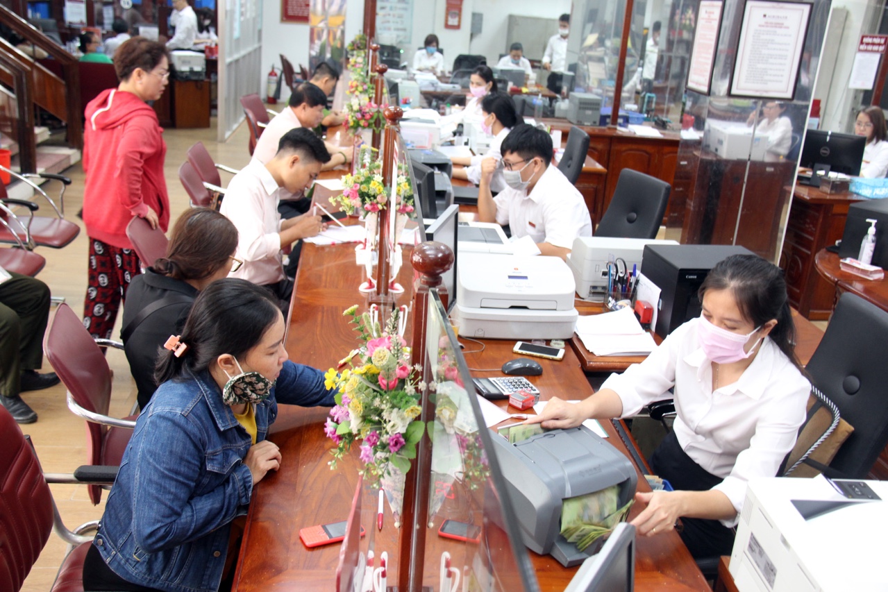 10.11-H1 Đẩy mạnh dòng tín dụng đối với các lĩnh vực ưu tiên.jpg