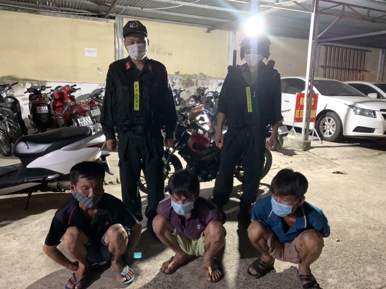 9.8 Ngăn chặn một vụ gây rối trật tự công cộng.jpg