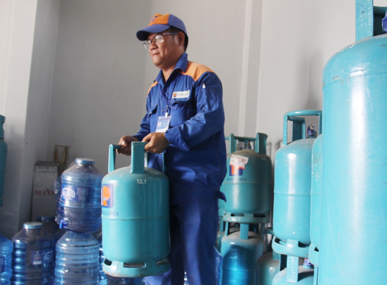 2.1 6-9-2021-tan Giá gas bán lẻ tiếp tục tăng.jpg