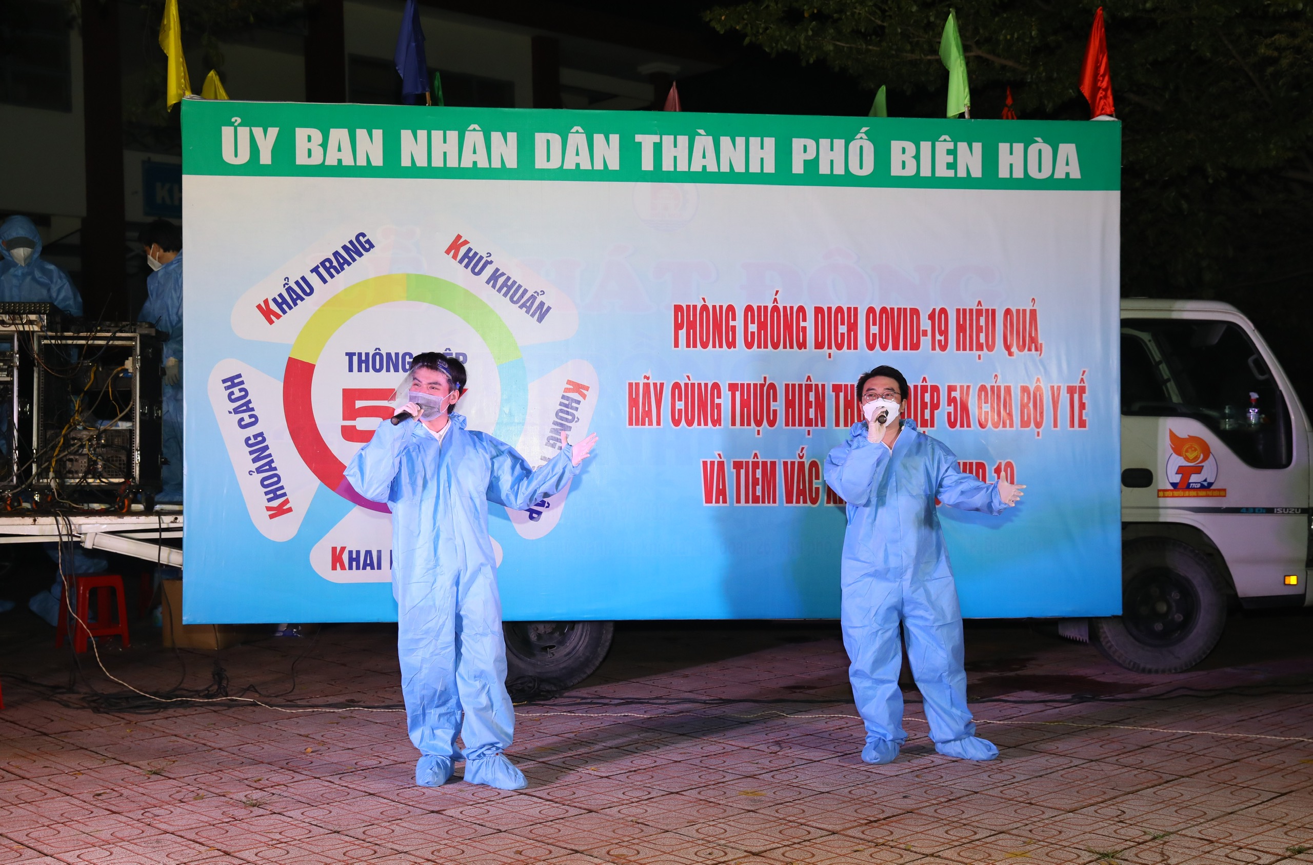 10-11-10-2021-nam.jpg