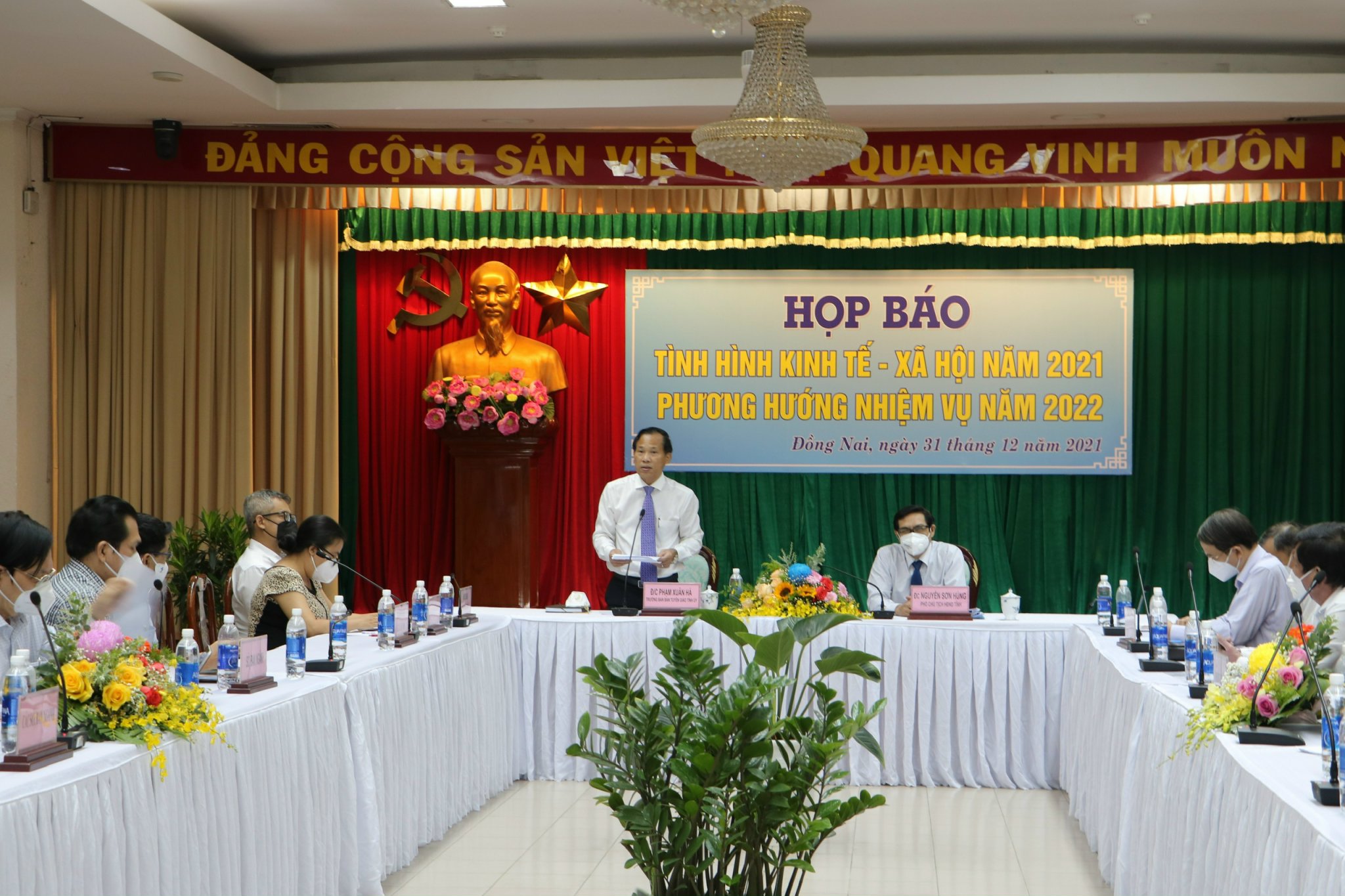 img-1-31-12-2021-nam.jpg