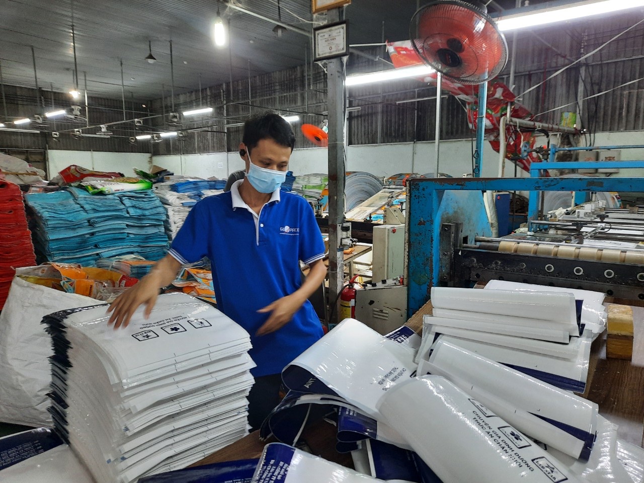 7-3 Đồng Nai bám sát thực tiễn để hỗ trợ doanh nghiệp.jpg