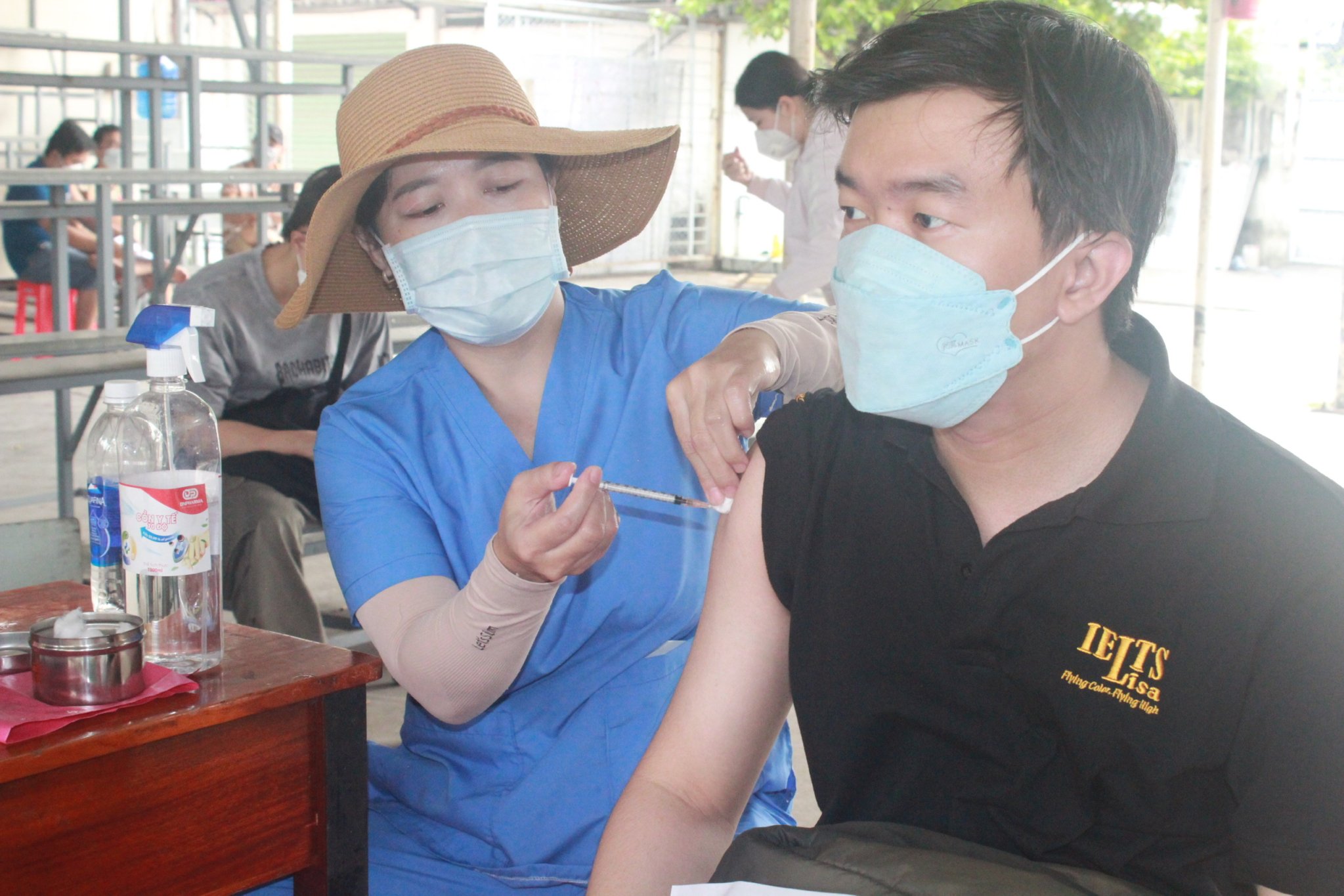 than toc tiem vac xin 25-3.jpg