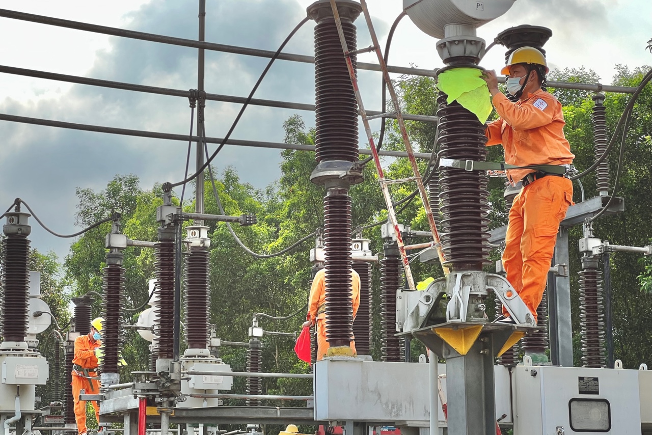 12-4 Đảm bảo dòng điện cao thế thông suốt-1.jpg