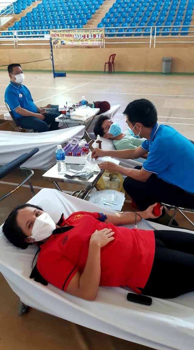 co giao vung sau - anh 1.jpg