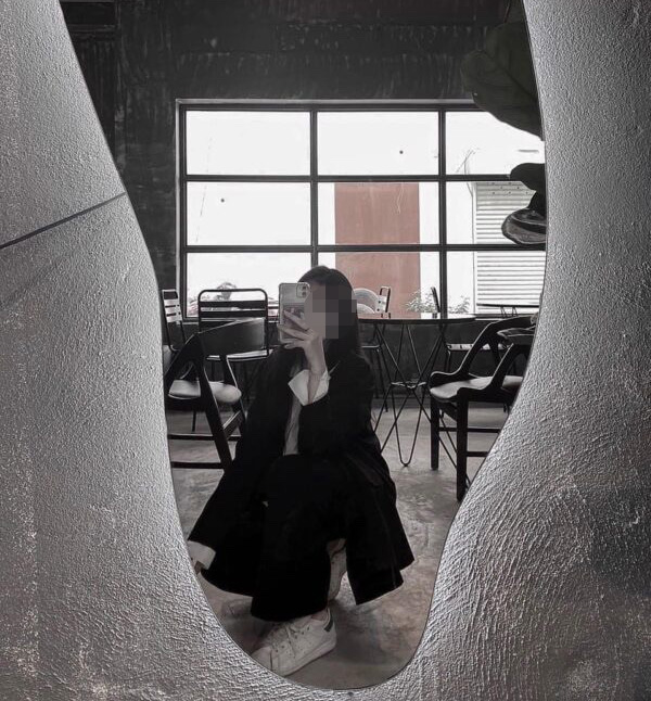 18-6 Đu trend “sống ảo” ở quán cà phê.jpg
