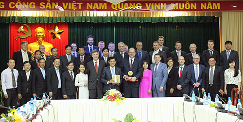 bai8_090316_1.jpg