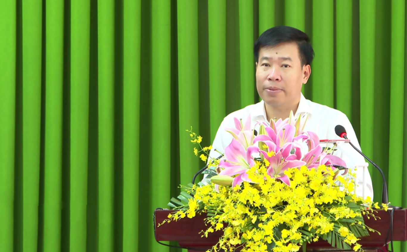 Bi thu Tinh uy
