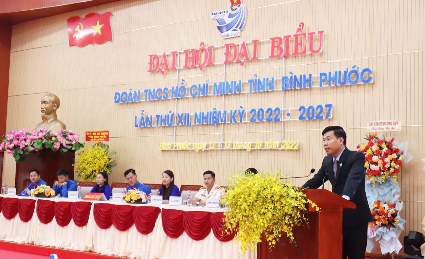 Phat bieu Bi Thư tinh uy