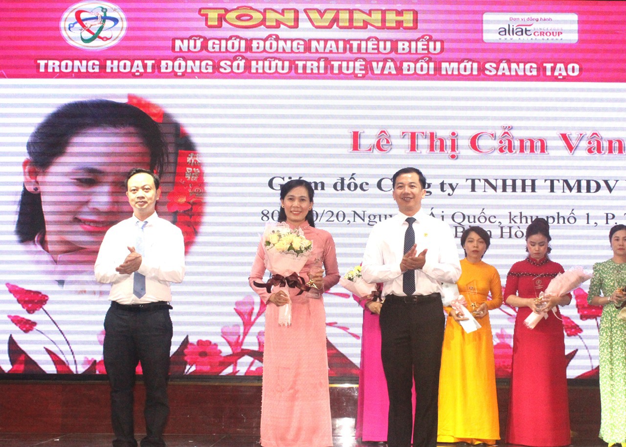 cbc542d52f55f80ba144.jpg