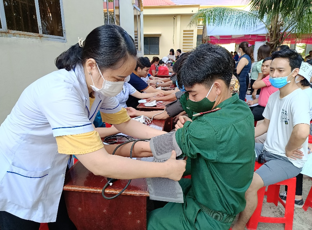 hienmautinhnguyen